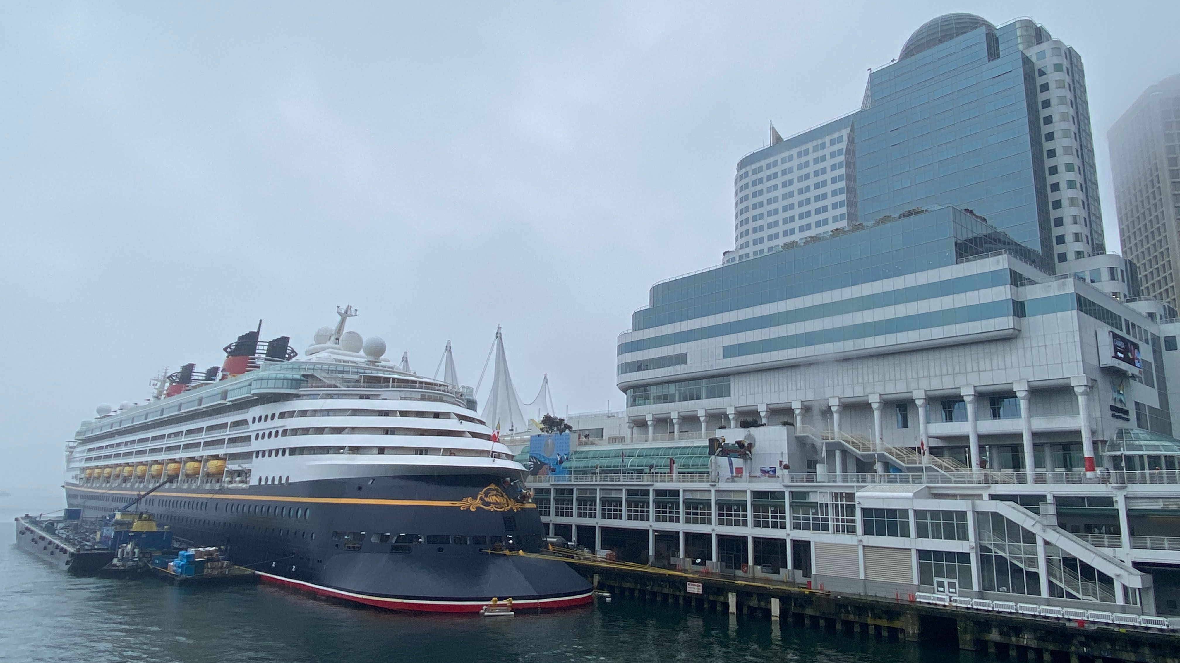 Disney Cruise Line - Cruise the Disney Wonder