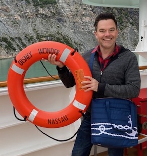 Portrait photo of Russell, travel agent