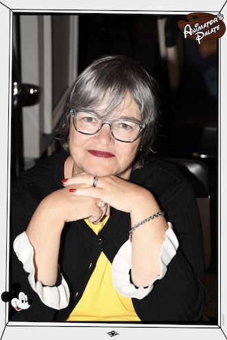 Portrait photo of Leanne M, travel agent