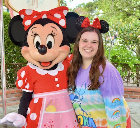 Portrait photo of Marisa, travel agent