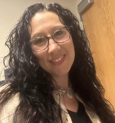 Portrait photo of Cara, travel agent