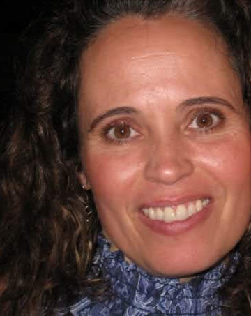 Portrait photo of Kathie, travel agent